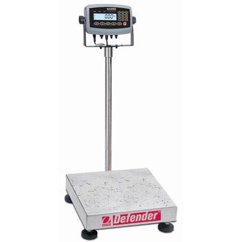 Ohaus D71P250WX4 Defender 7000 Square Semi-Washdown Scale (500 lb x 0.05 lb) 24 x 24 x 5 in Platform Size