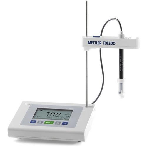 Mettler Toledo® FP20-Micro FiveEasy Plus Benchtop FP20 pH/mV Micro Kit with LE422 sensor