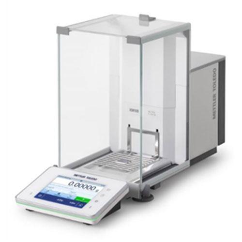 Mettler Toledo® XSR204 Excellence Motorized Draft Shield Analytical Balance 220 g x 0.1 mg