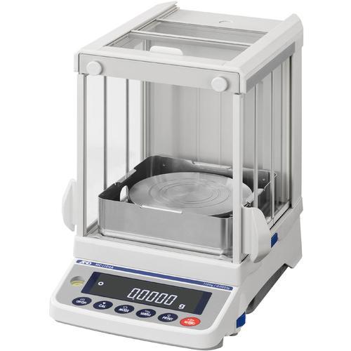 AND Weighing MC-6203A Mass Comparator 6200 g x 1 mg